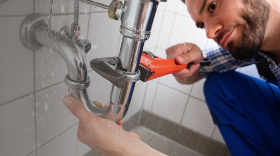 Professional same day plumber services in Weidman, MI